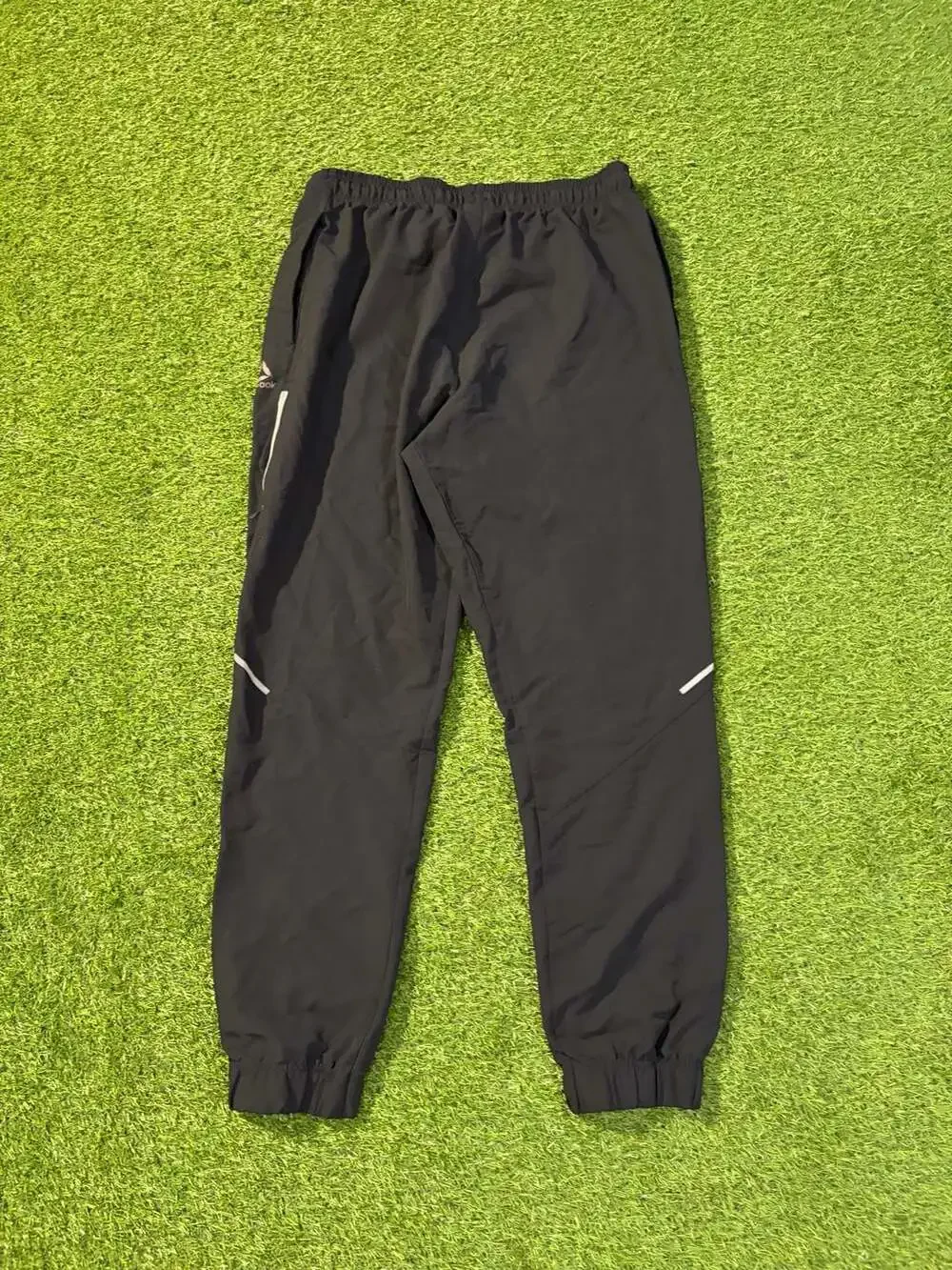 Reebok Men's Black Athletic Woven Jogger Track Pants